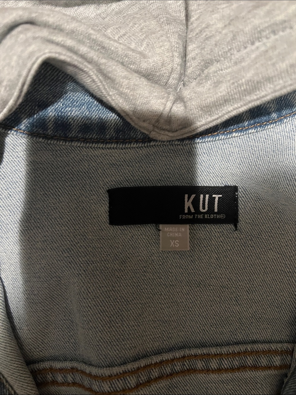 Kut from the Kloth Light Blue Denim Hooded Jacket size xs nwot - Picture 2 of 4